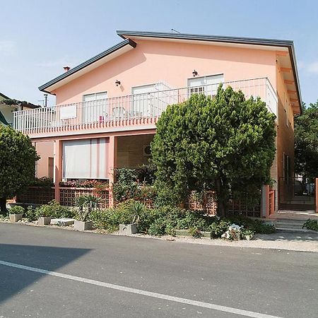 Erica Villa Bibione Exterior photo